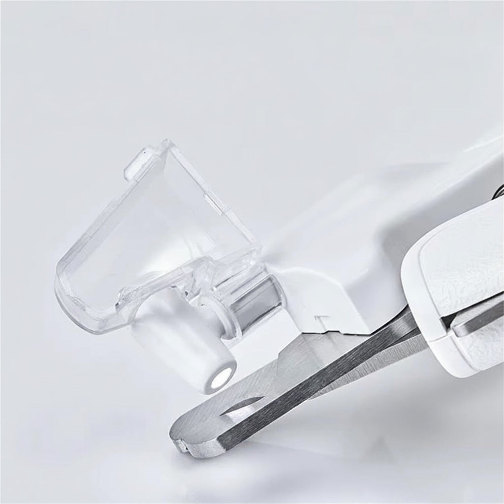 LED Pet Nail Clipper with Integrated File – Illuminated Trimming Tool for Cats and Dogs